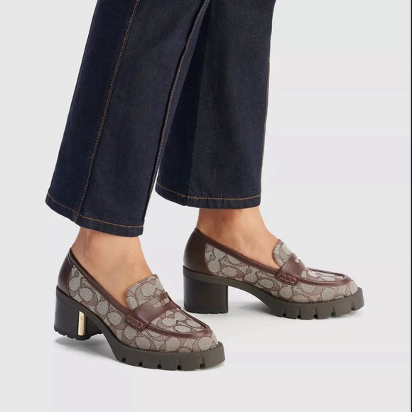 Coach Women’s Shoes Style Cora Jacquard Loafer. Size 11B - Picture 3 of 10